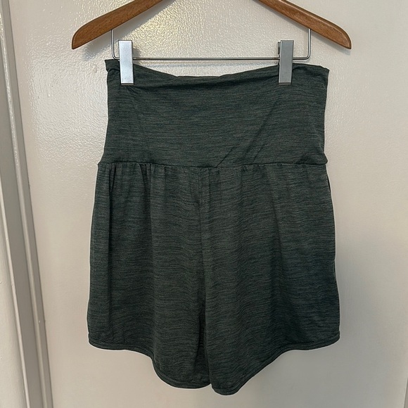 Free People Movement Sublime Rebound Shorts in frosted pine size small - Picture 2 of 7